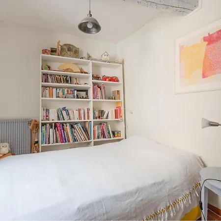 2 Bedroom Lovely Home In Montbazin *