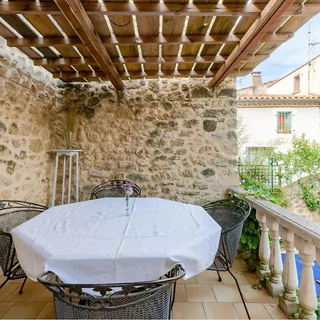2 Bedroom Lovely Home In Montbazin Montbazin